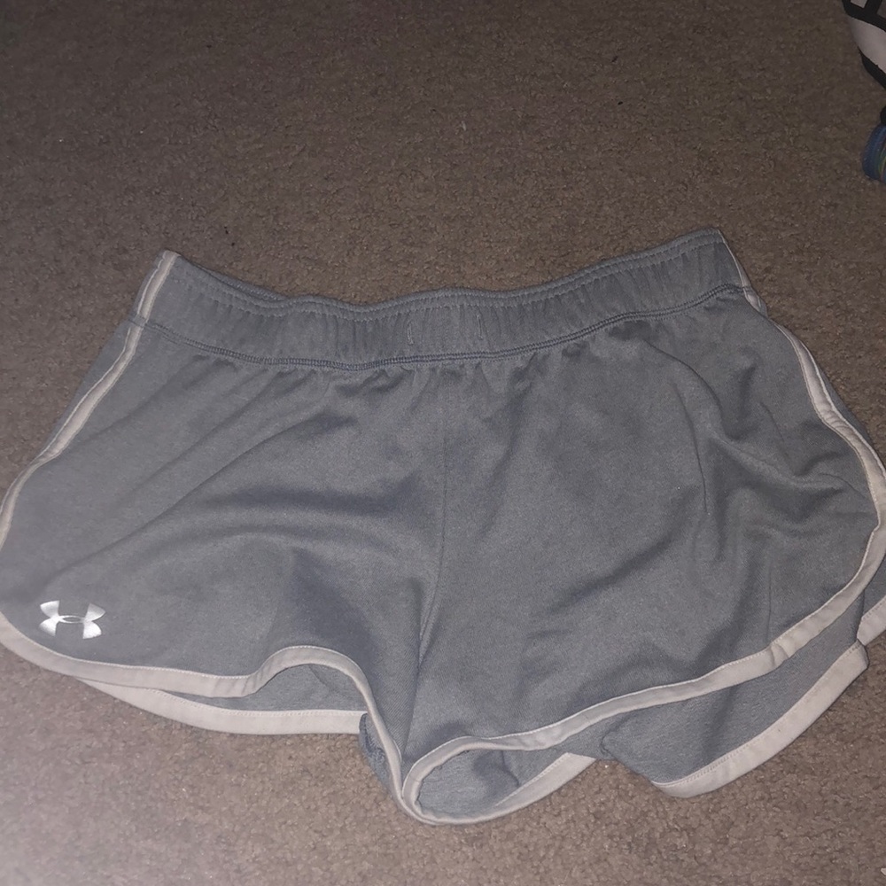 Under Armour grey shorts
